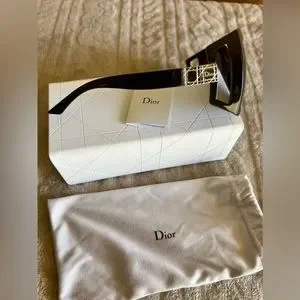 DIOR 611 D28 81B sunglasses Dior | Accessories | Dior 61 D28 81b Sunglasses | Poshmark main image 4